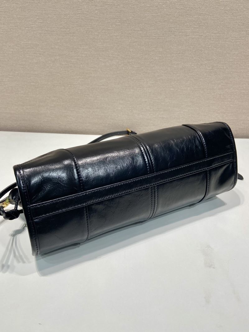 Pra*a top handle bags